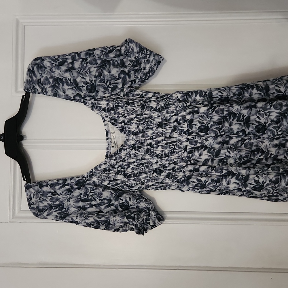 NWT Abercrombie Midi Dress